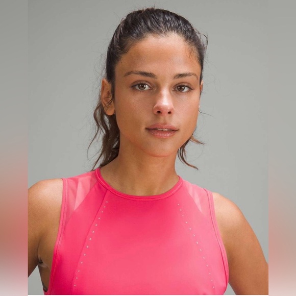 Lululemon Sculpt Tank Too Pleated in Lip Gloss - Picture 5 of 14